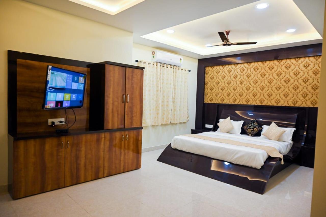 Hotel Golden Bliss Bhopal Zewnętrze zdjęcie