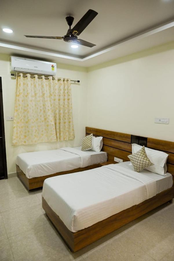 Hotel Golden Bliss Bhopal Zewnętrze zdjęcie
