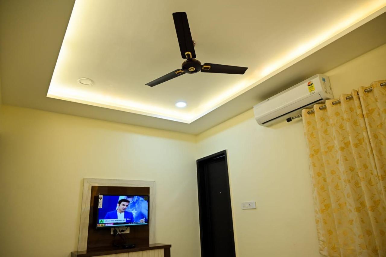 Hotel Golden Bliss Bhopal Zewnętrze zdjęcie