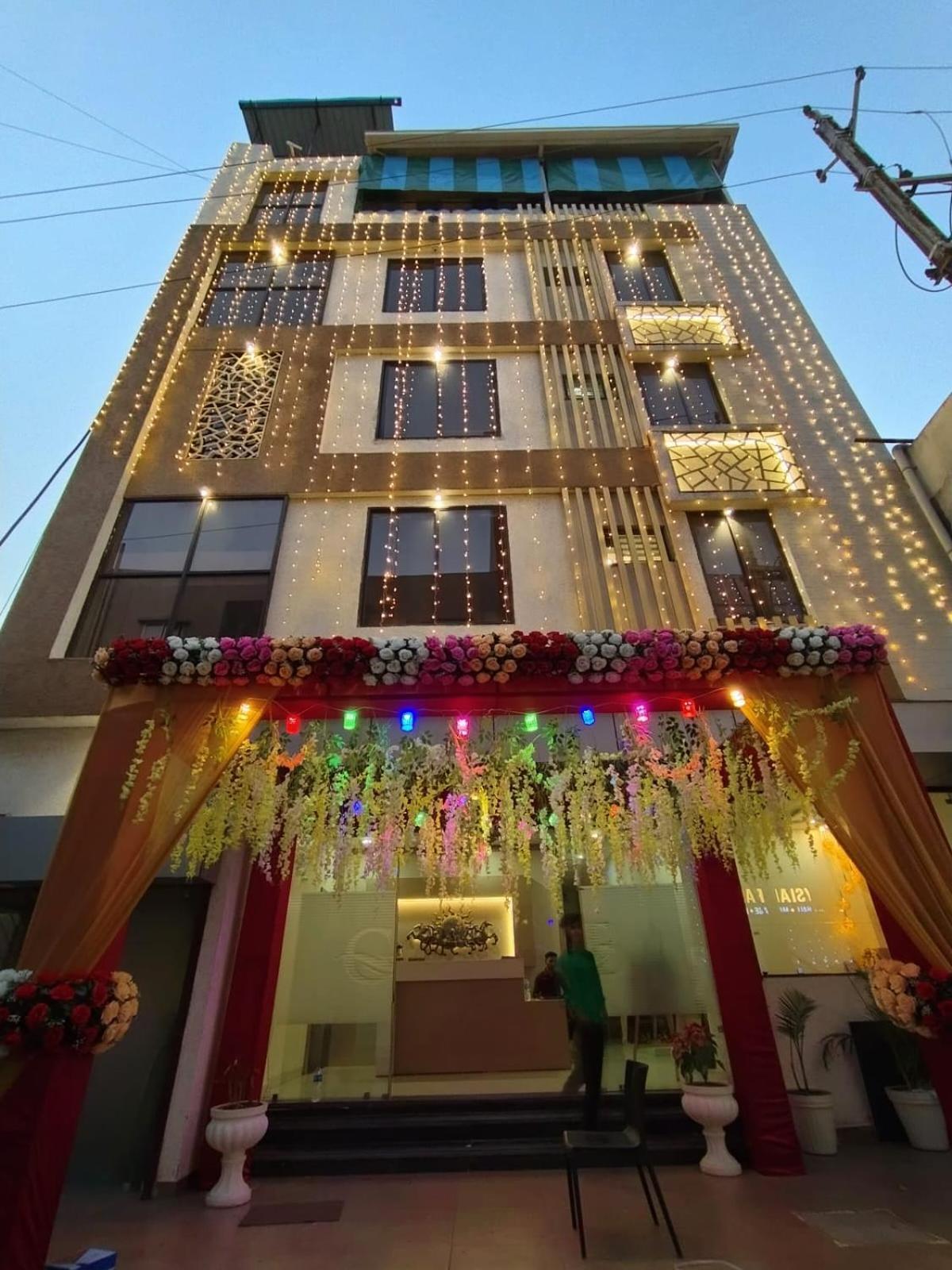 Hotel Golden Bliss Bhopal Zewnętrze zdjęcie