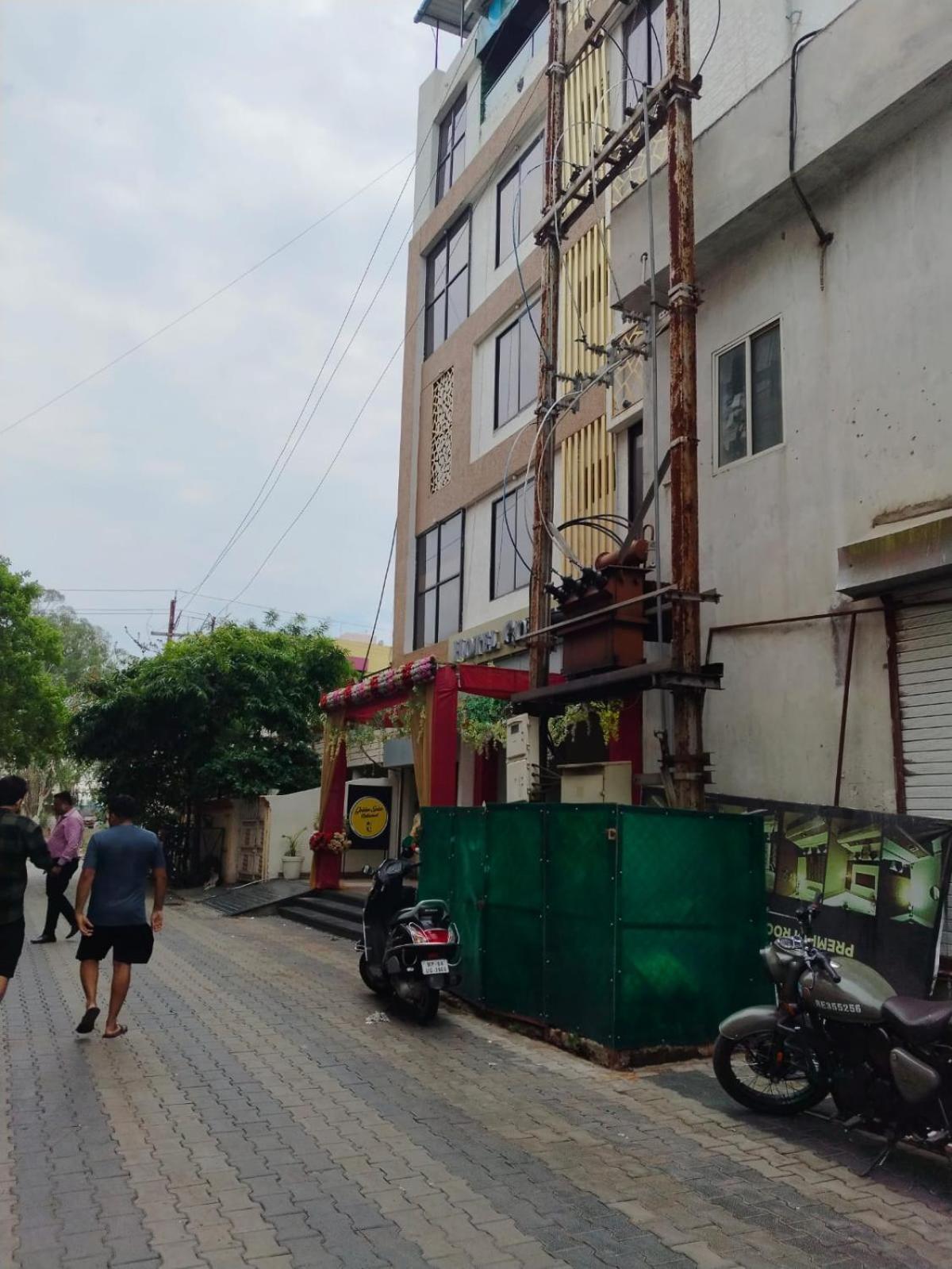 Hotel Golden Bliss Bhopal Zewnętrze zdjęcie